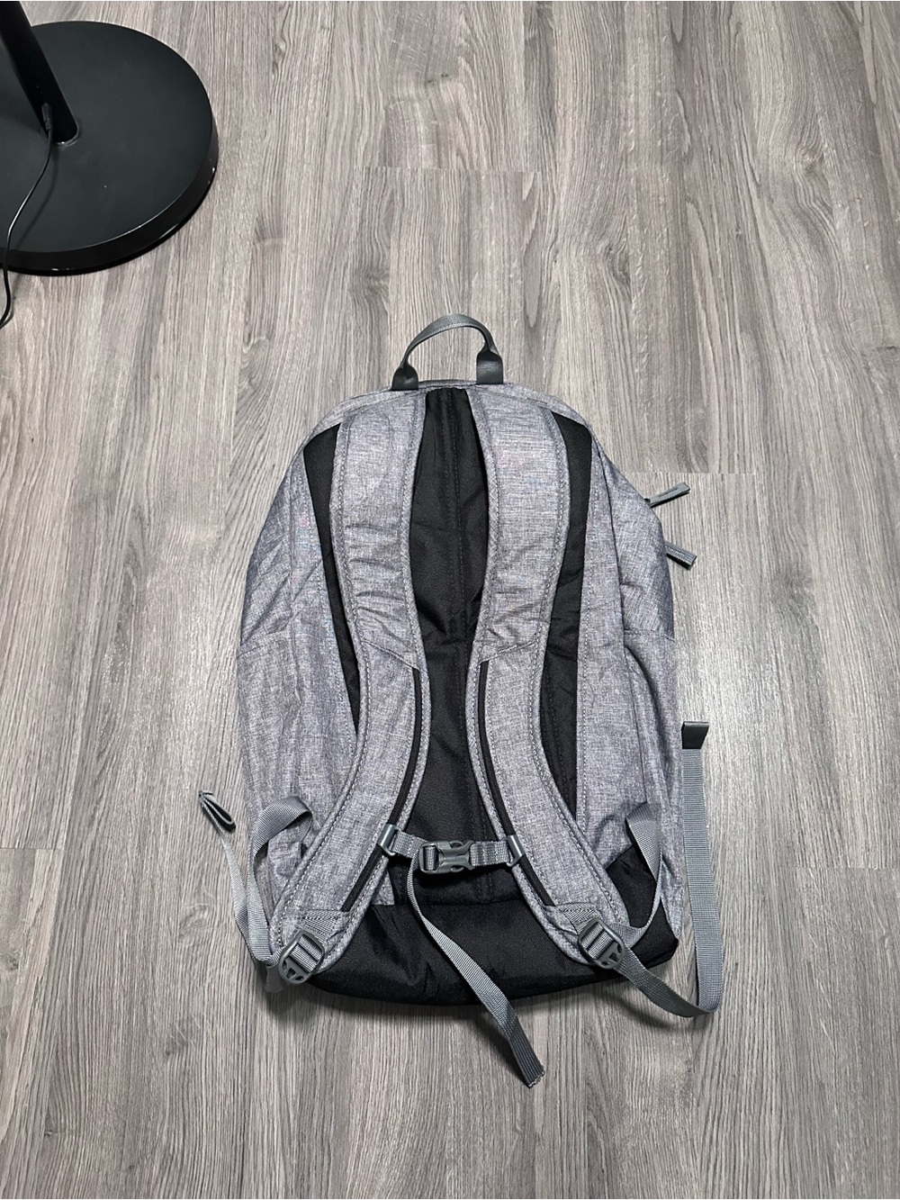 Cotopaxi Coban 20L Travel Pack Backpack Gray Lightweight Hiking Laptop - Picture 4 of 9